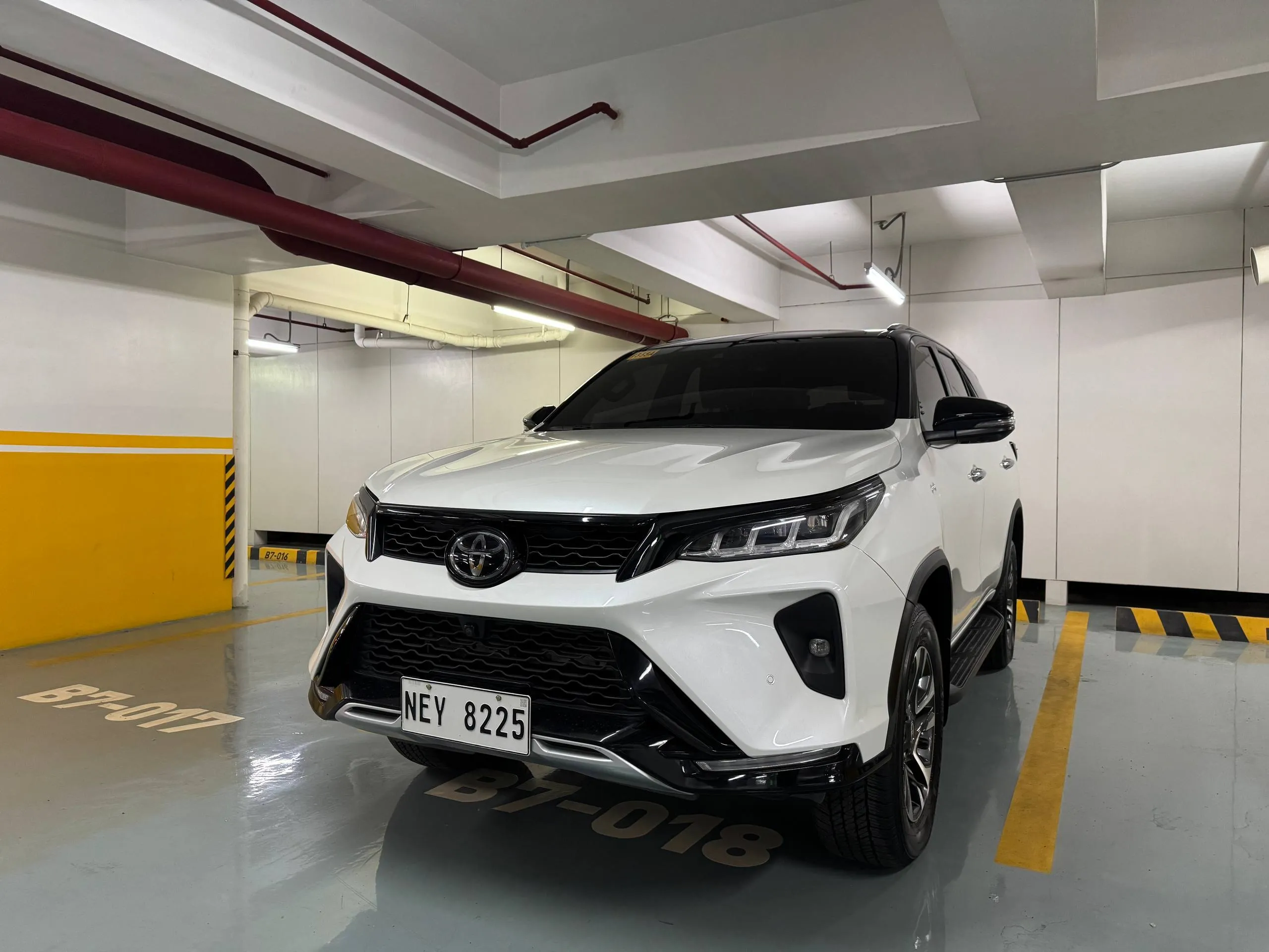 도요차 포츄너 4x2 LTD 2024 디젤 판매합니다 